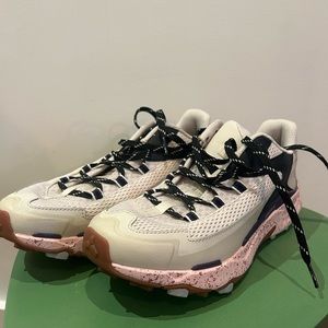TNF Women’s Trail Runner Sneaker